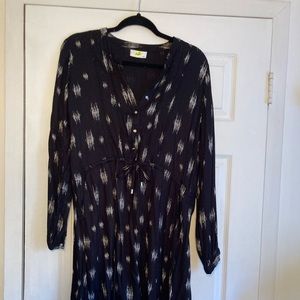 Long sleeve patterned dress